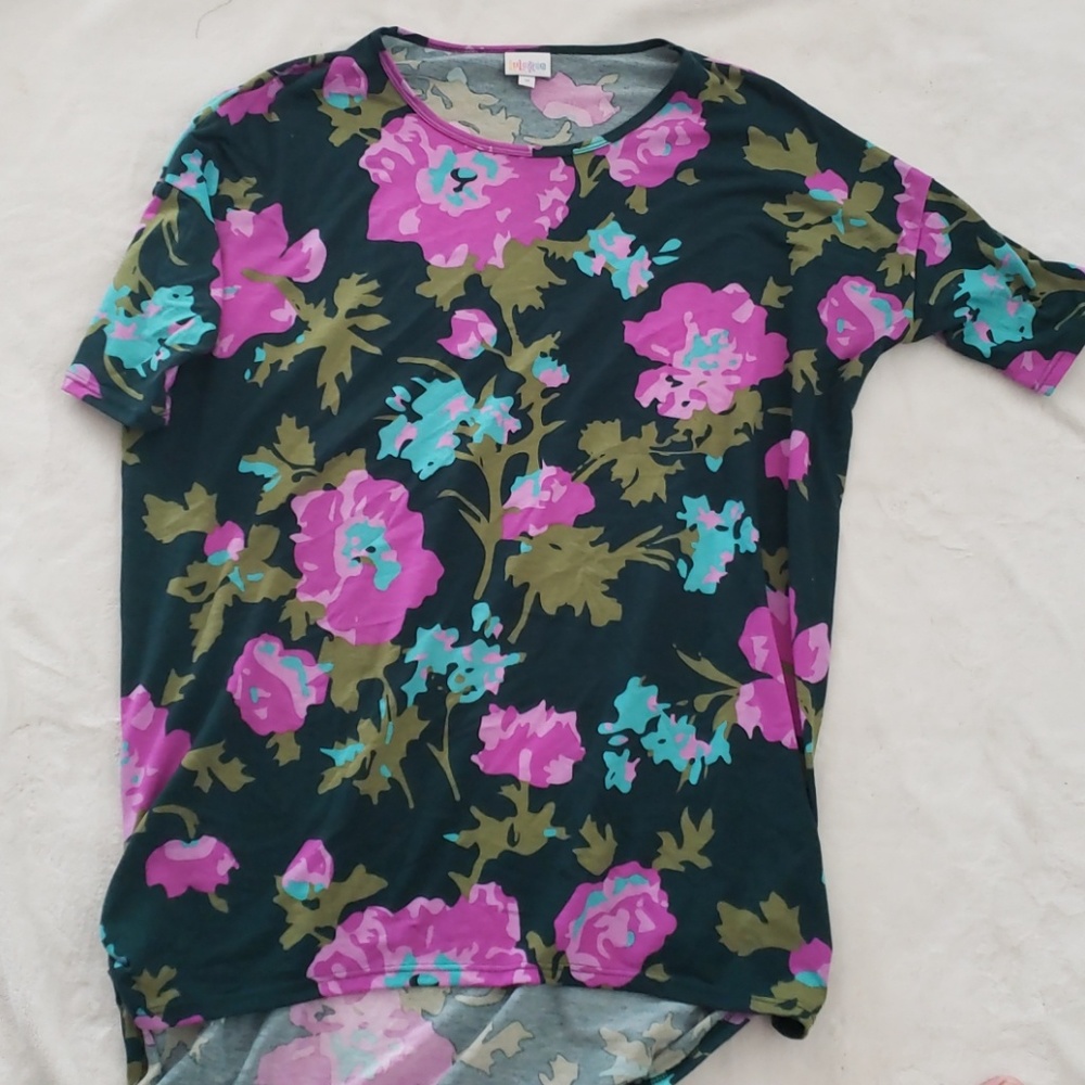 Lularoe beautiful irma M